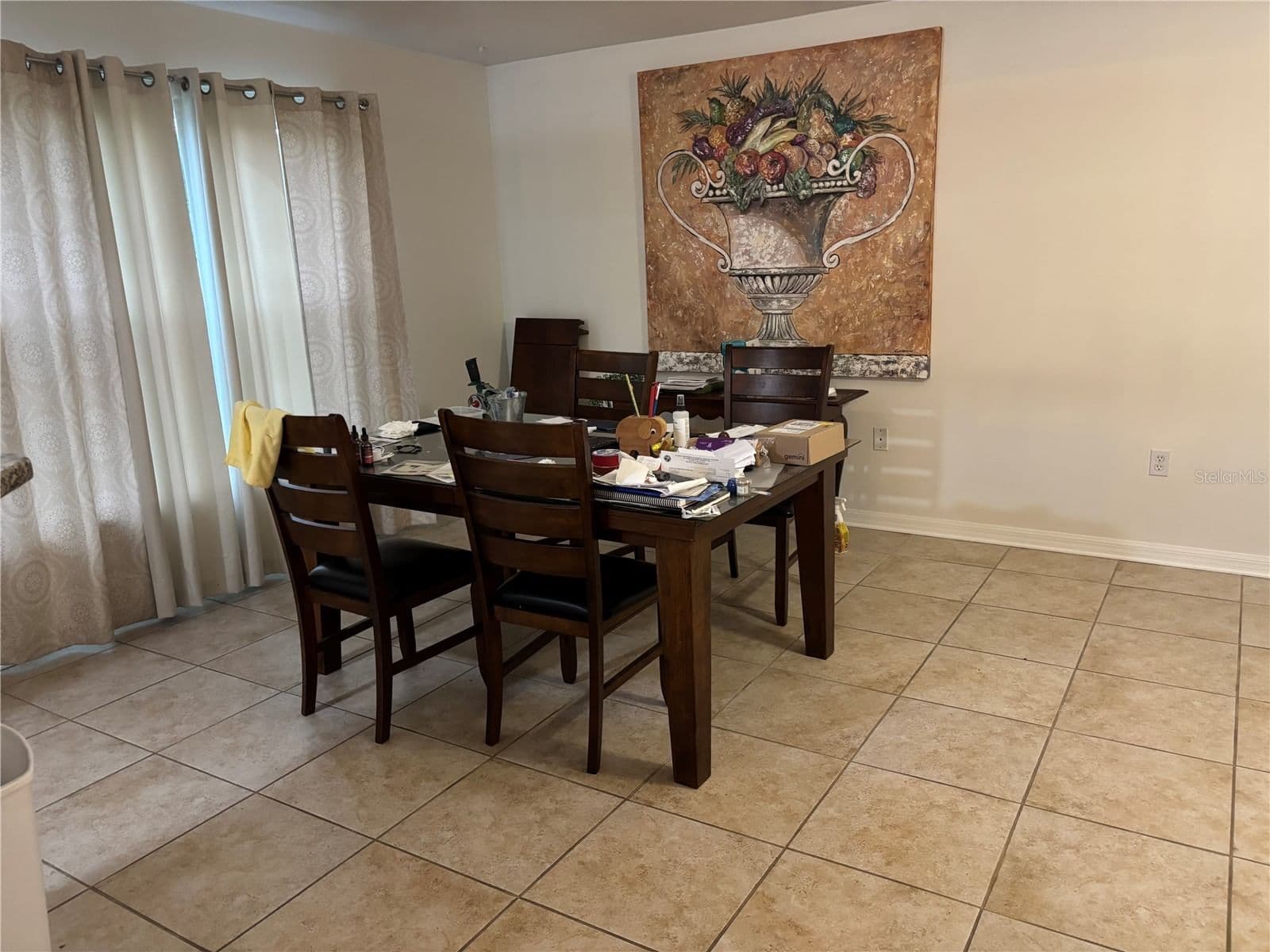 Photo 5 of 304 MARION OAKS