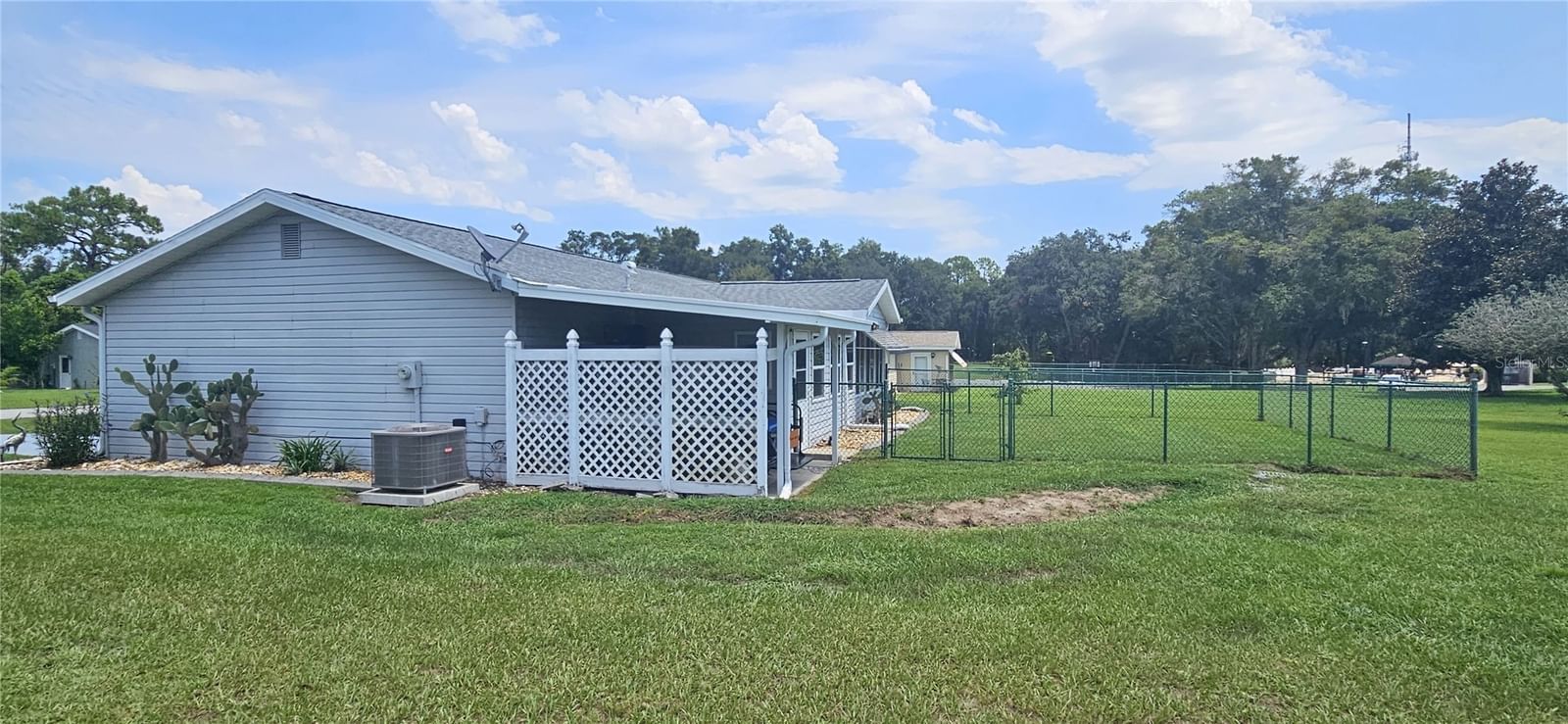 Photo 4 of 8142 106TH