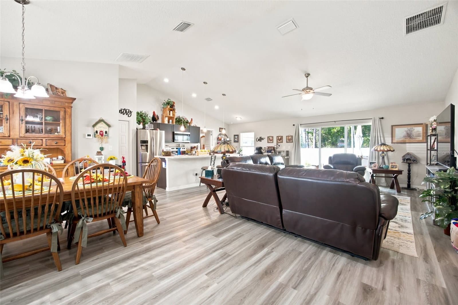 Photo 5 of 6191 154TH