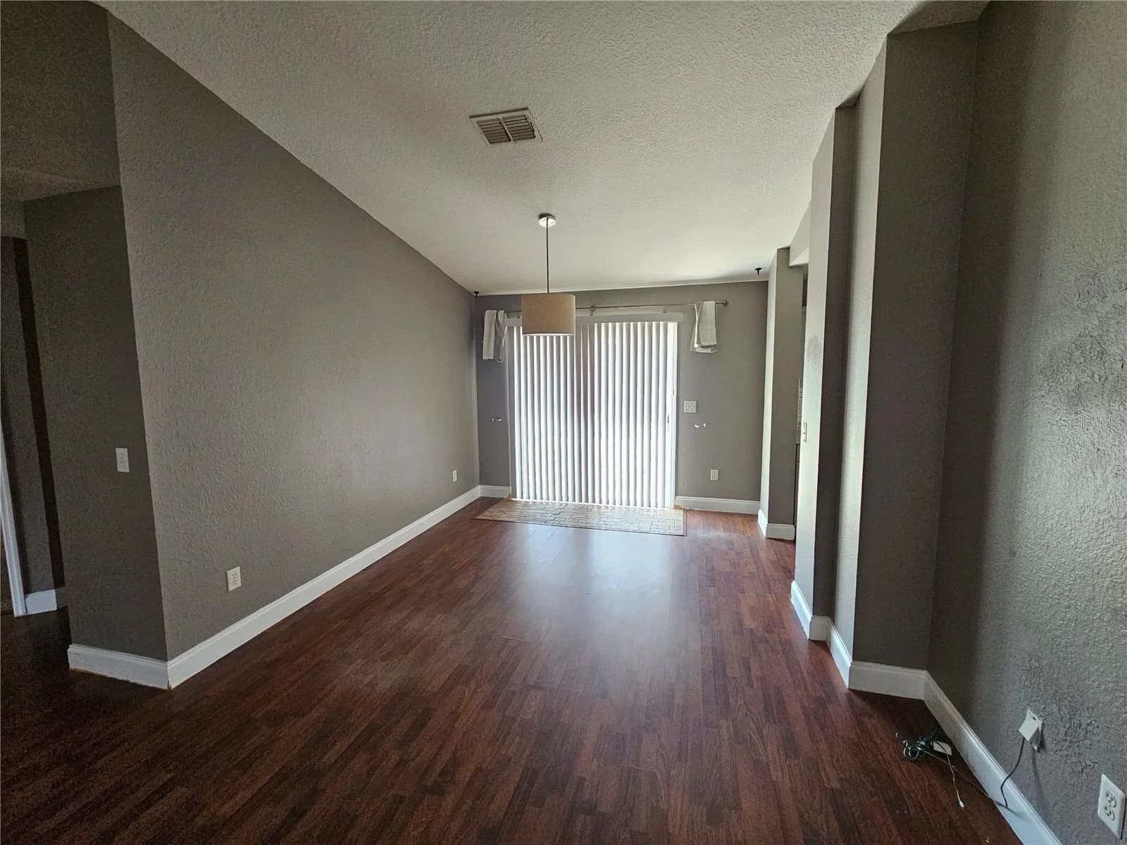 3 JUNIPER TRAIL