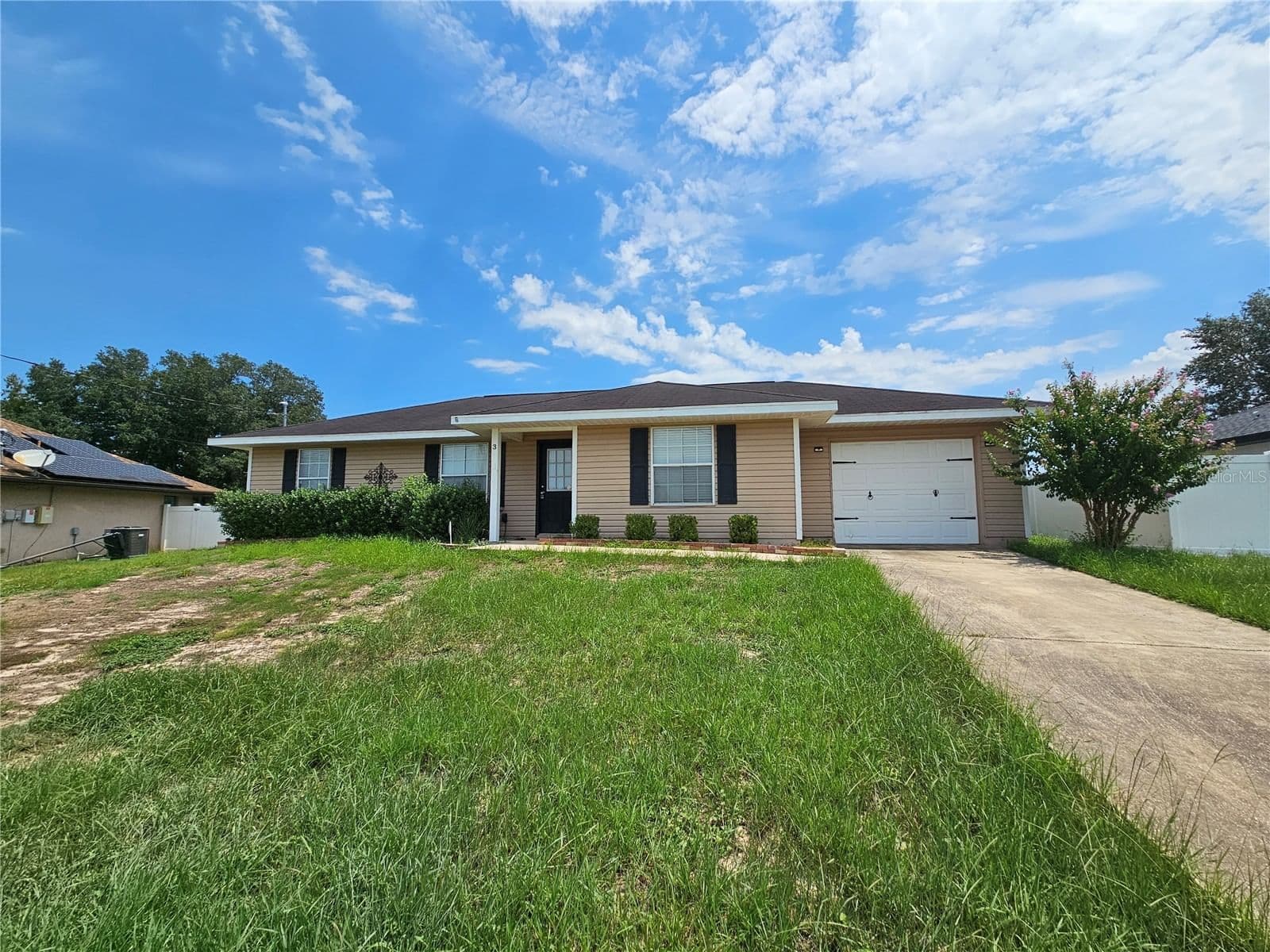 3 JUNIPER TRAIL