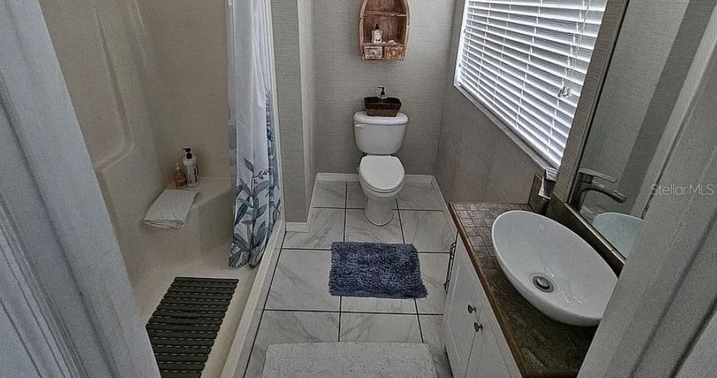 Photo 4 of 1815 7TH