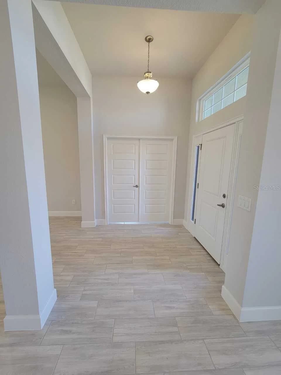 Photo 4 of 16464 54TH COURT
