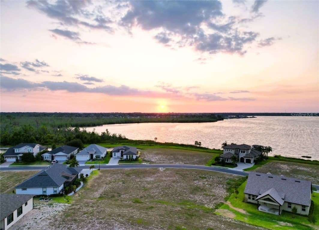 512 ADAMS VIEW