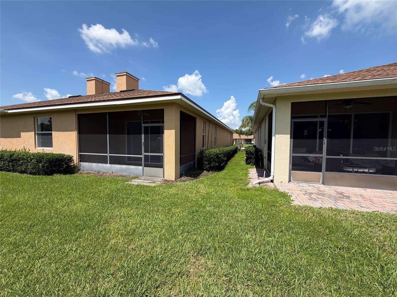 1224 VIENNA SQUARE