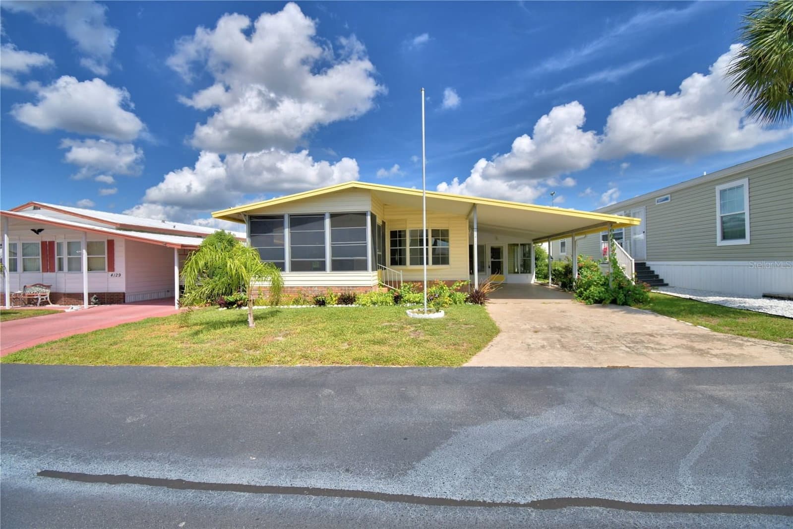 4127 SPRUCEWOOD