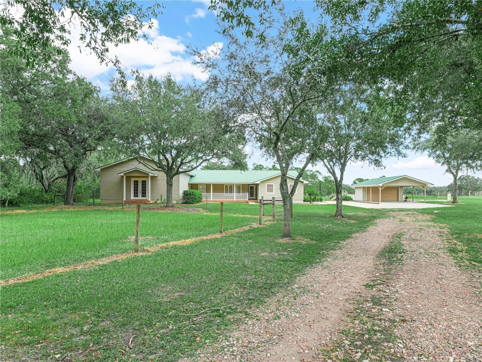 3963 MAMMOTH GROVE