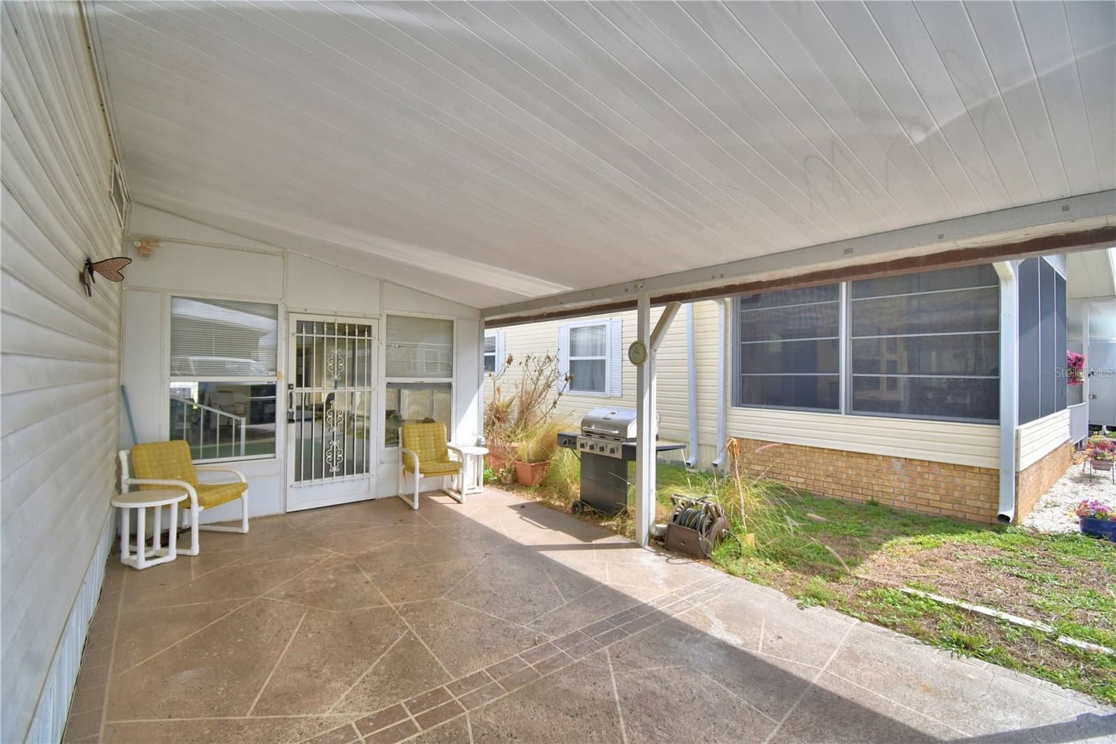 Photo 4 of 4155 SPRUCEWOOD