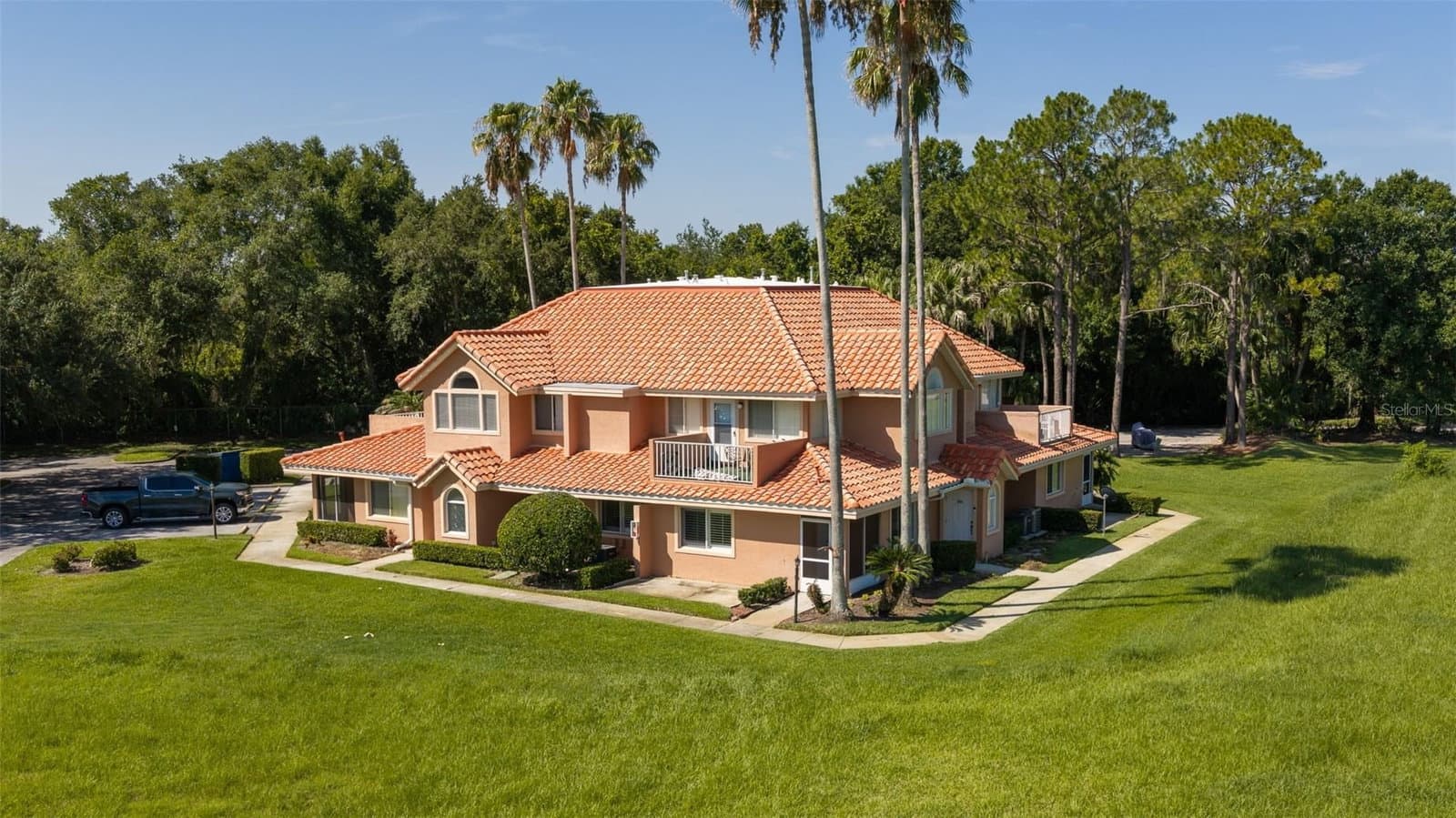 5203 WATERVIEW