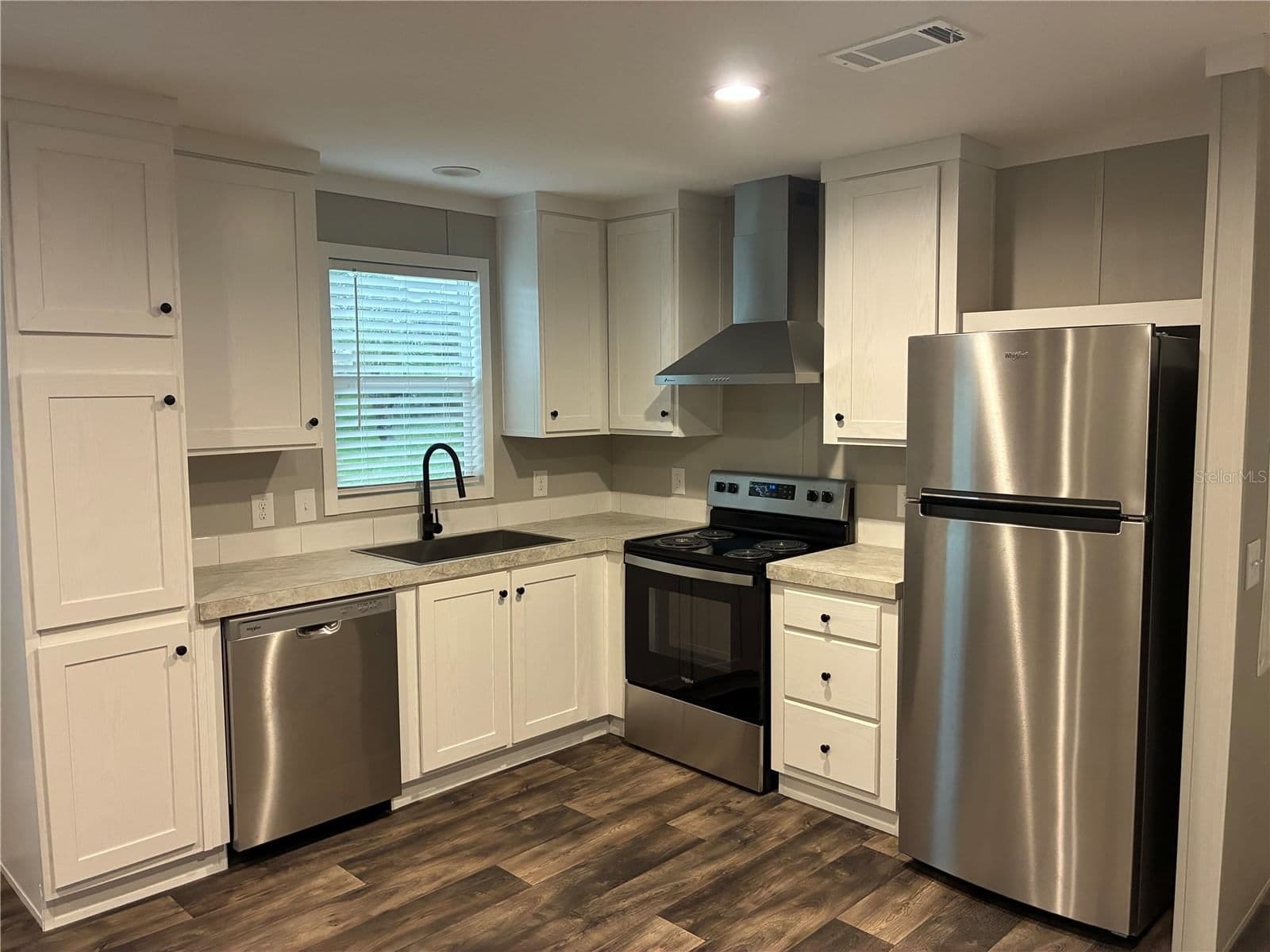 263 EDGEWOOD