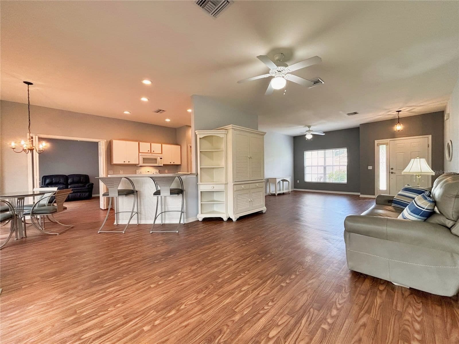 Photo 5 of 4493 TURNBERRY