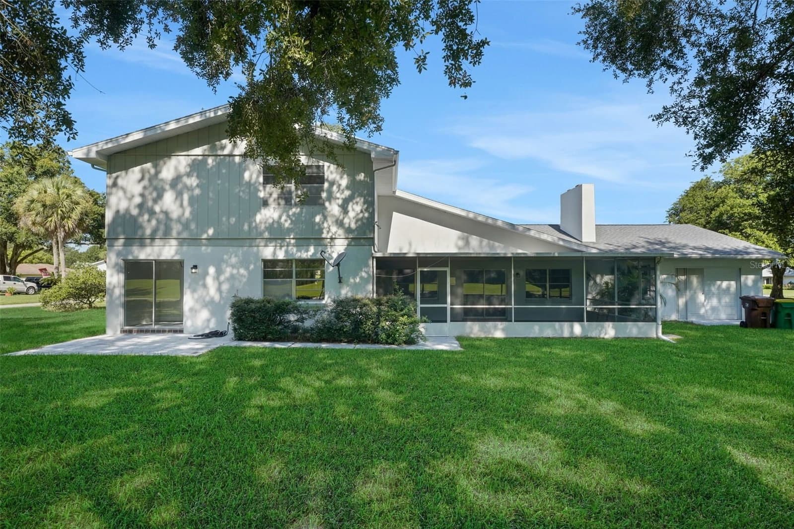 300 GREENFIELD