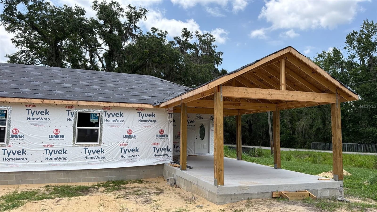 2305 TIMBERCREEK