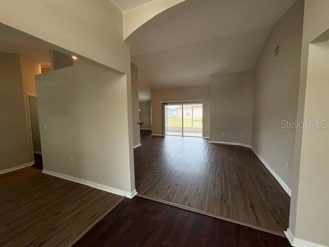 432 SAVANNA POINTE