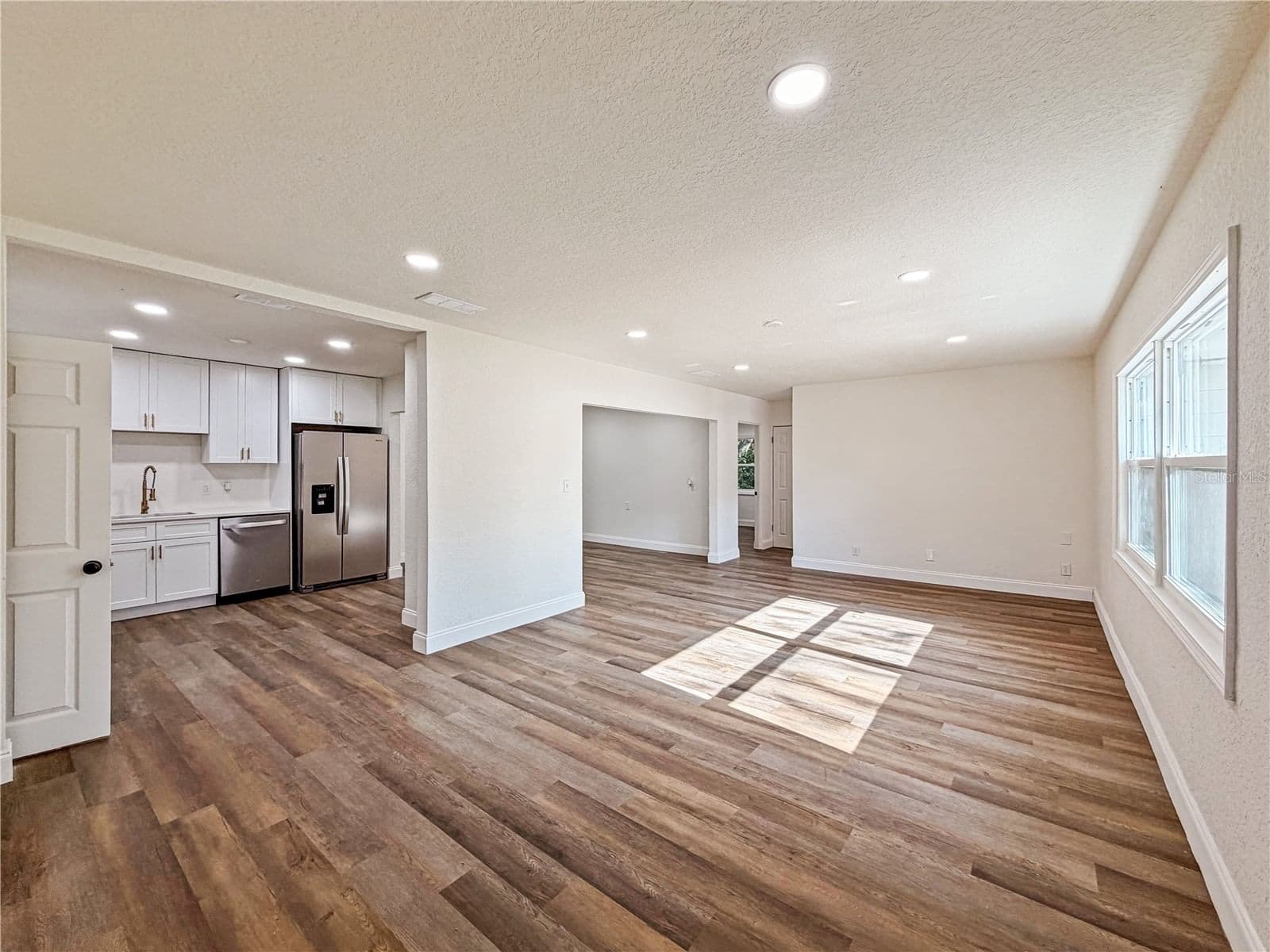 14418 GRAND