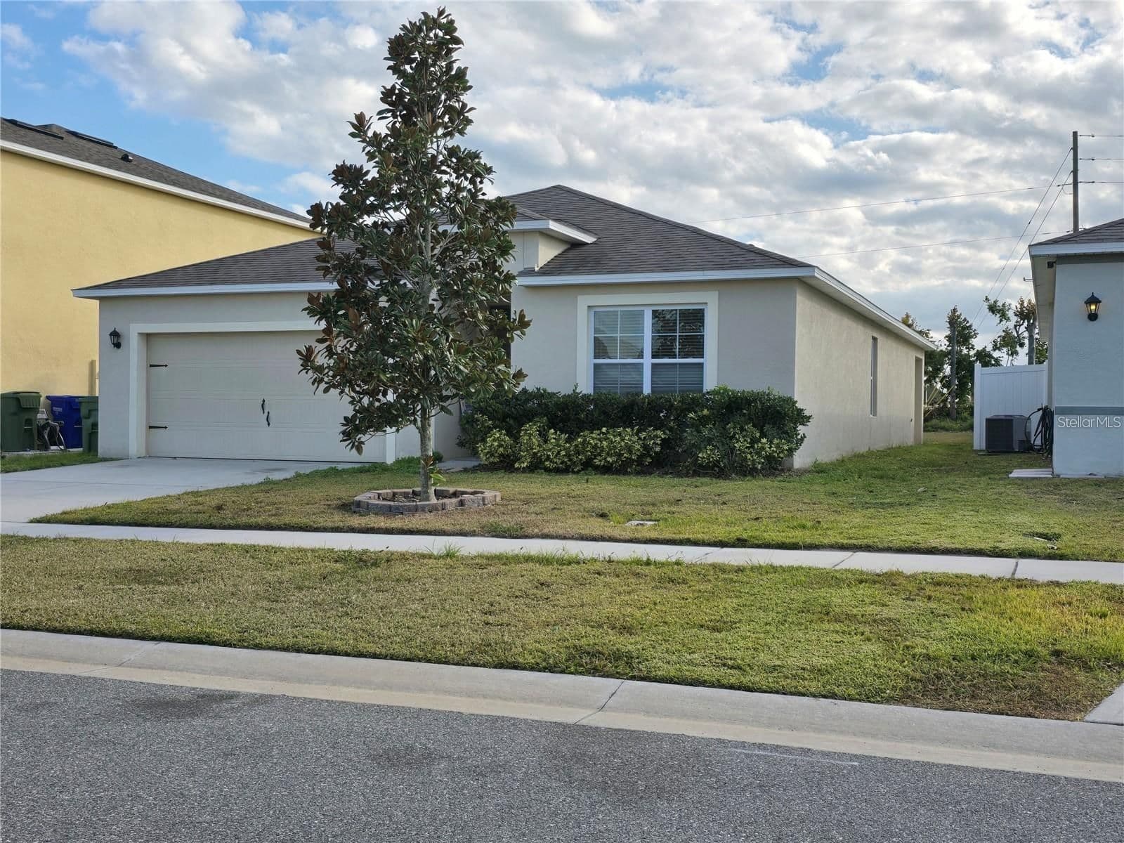 3132 COUNTRY CLUB