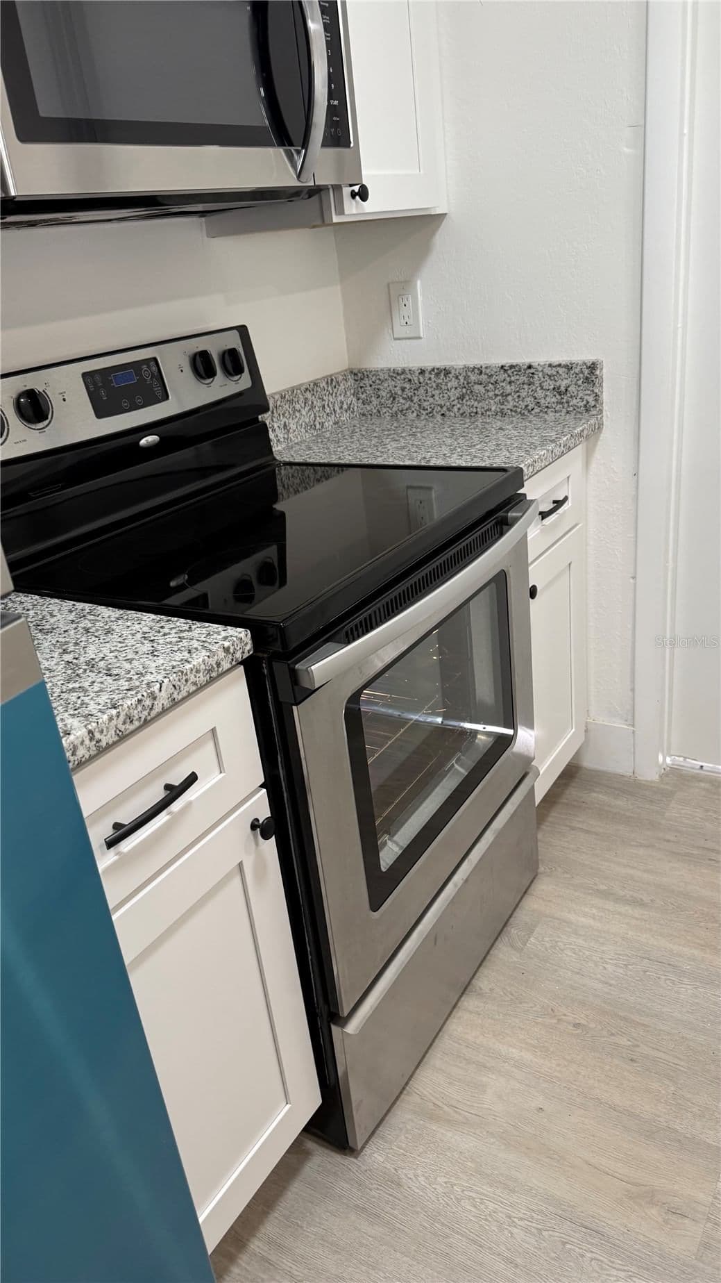 Photo 5 of 1227 WATERVIEW