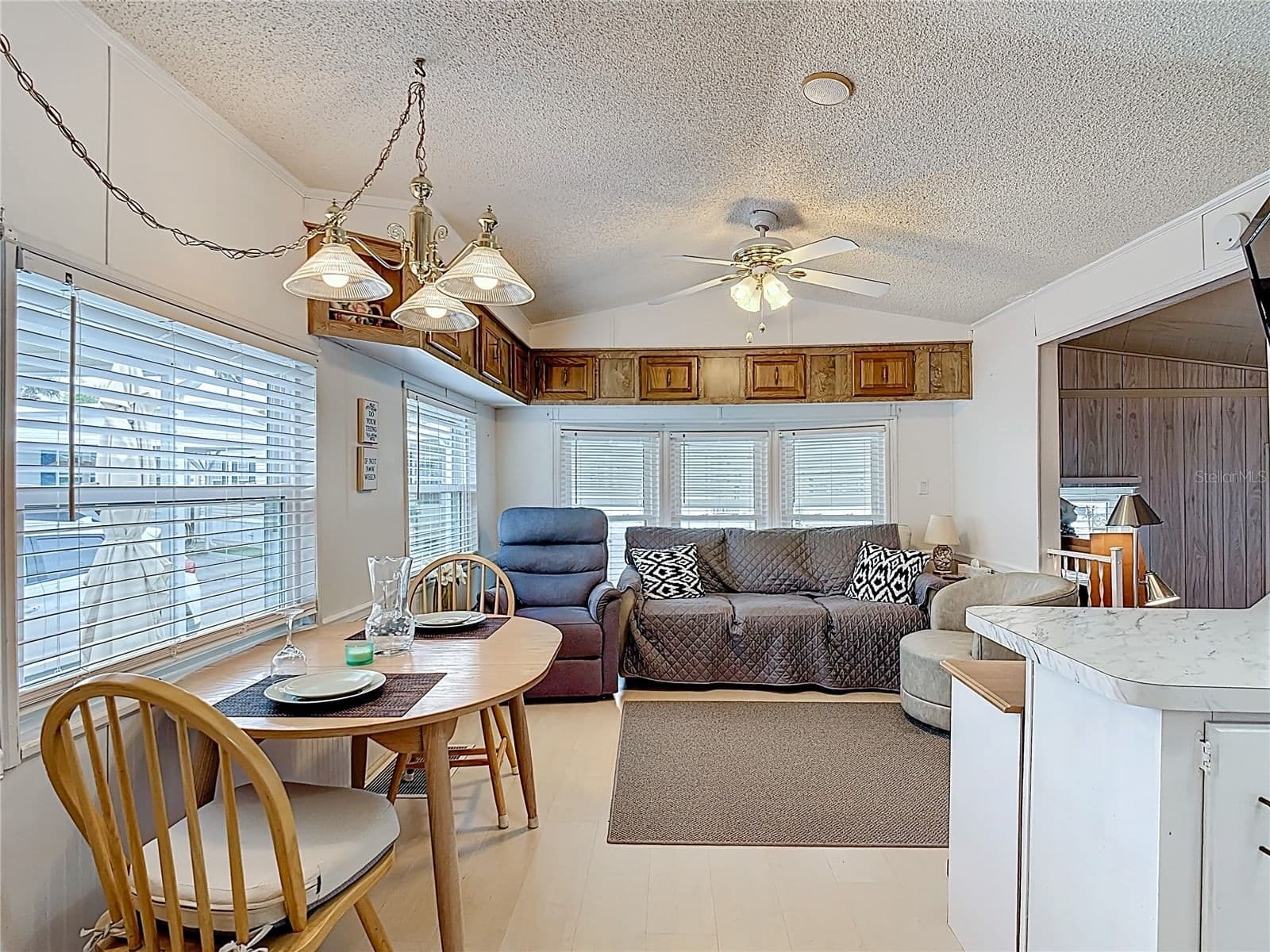 9000 US HWY 192