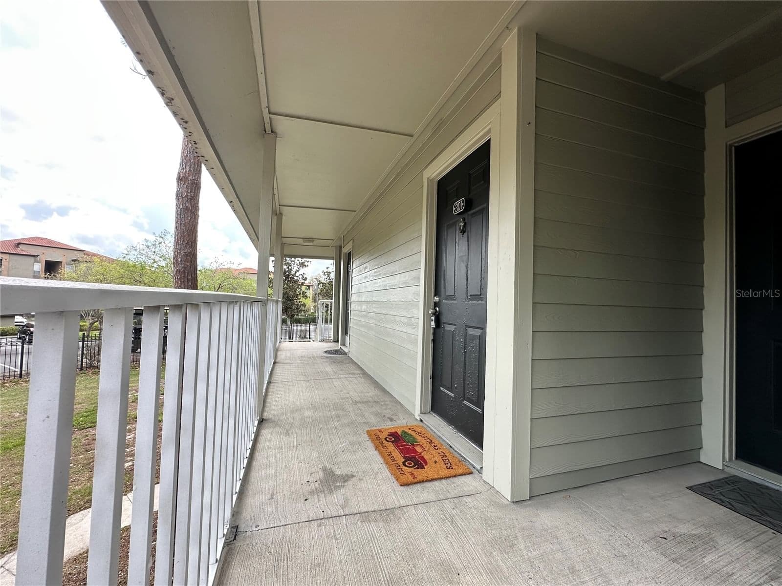Photo 4 of 6004 WESTGATE