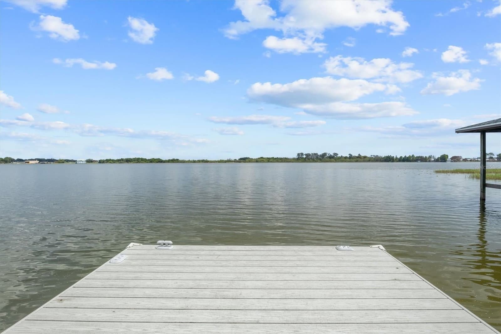 900 LAKE JESSIE
