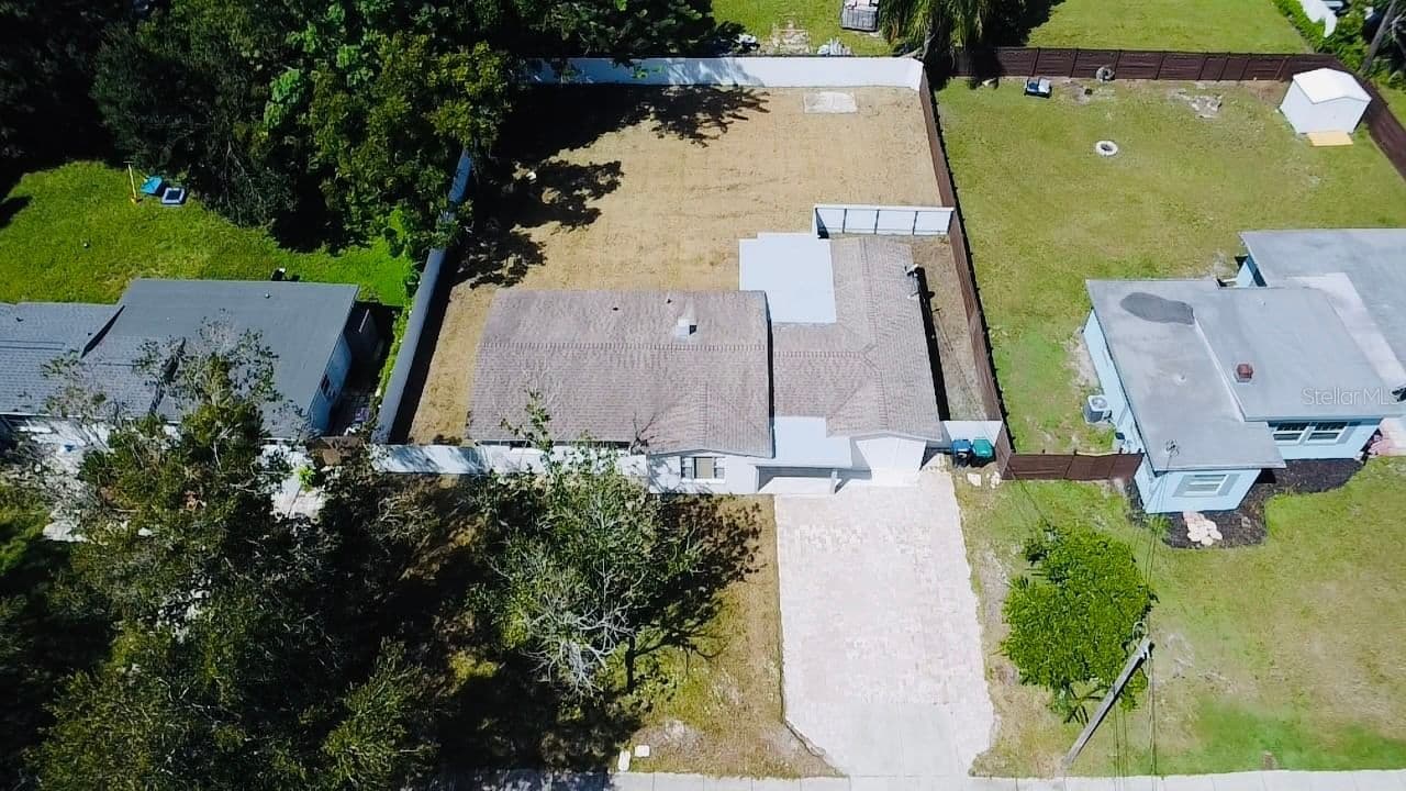 136 LYNBROOK