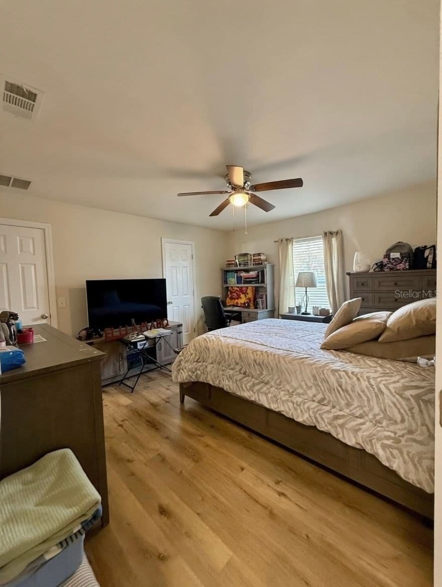 313 OAK