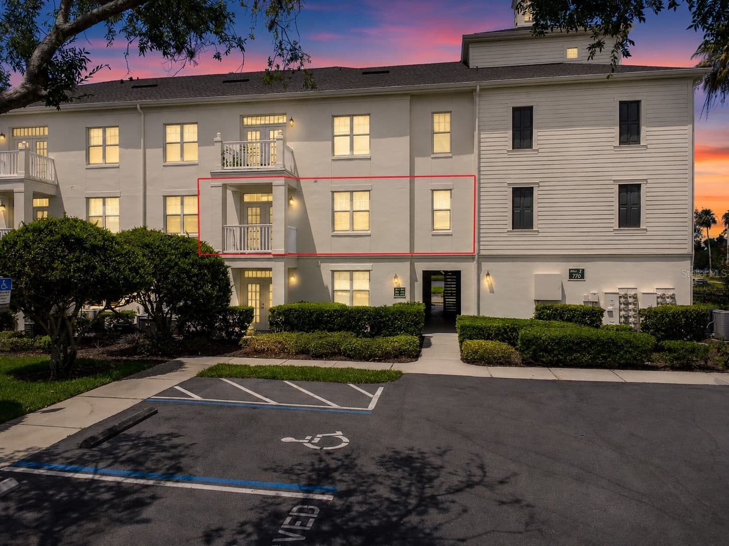 770 SIENA PALM