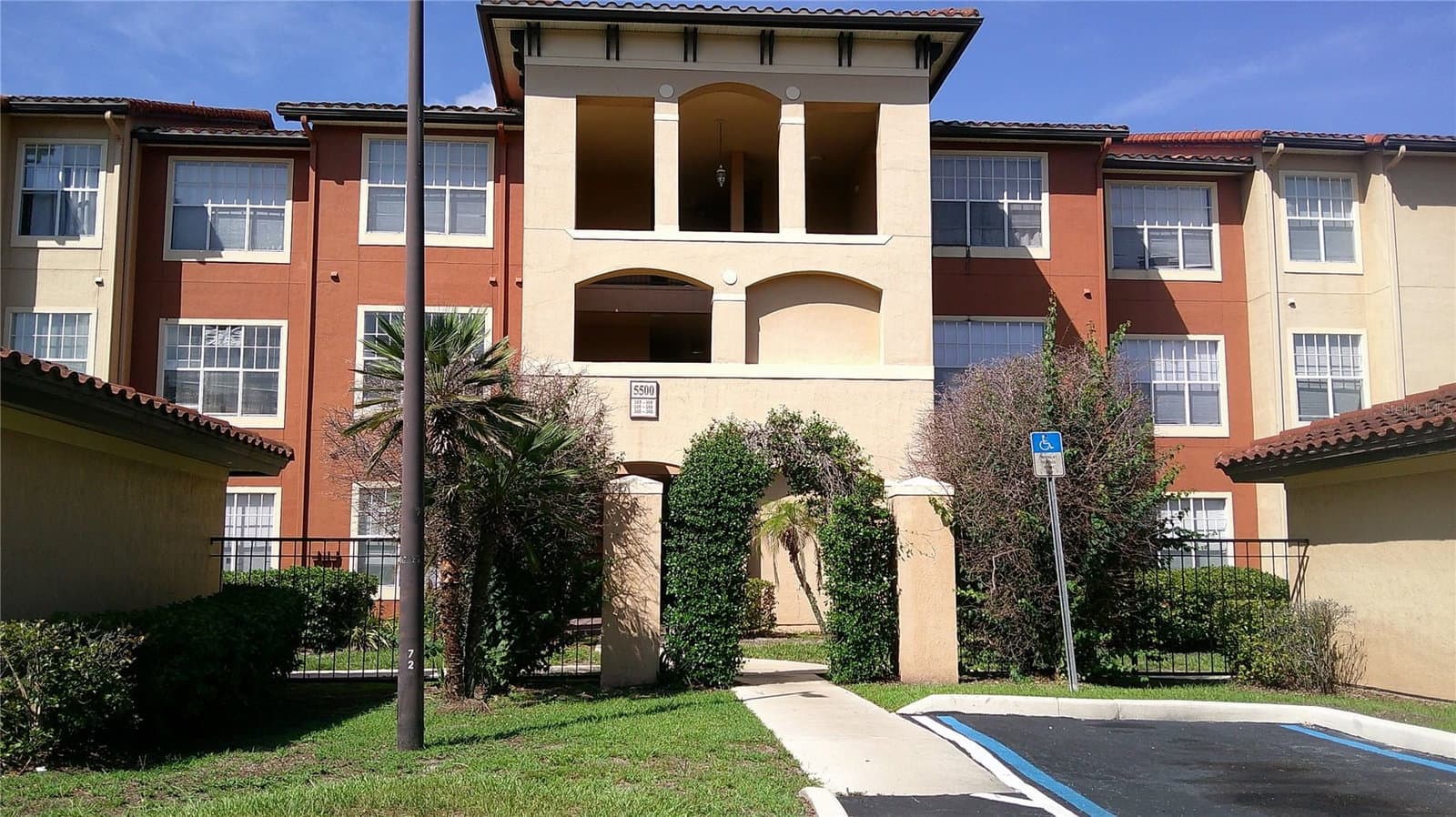 5500 METROWEST