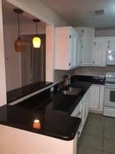 4166 VERSAILLES