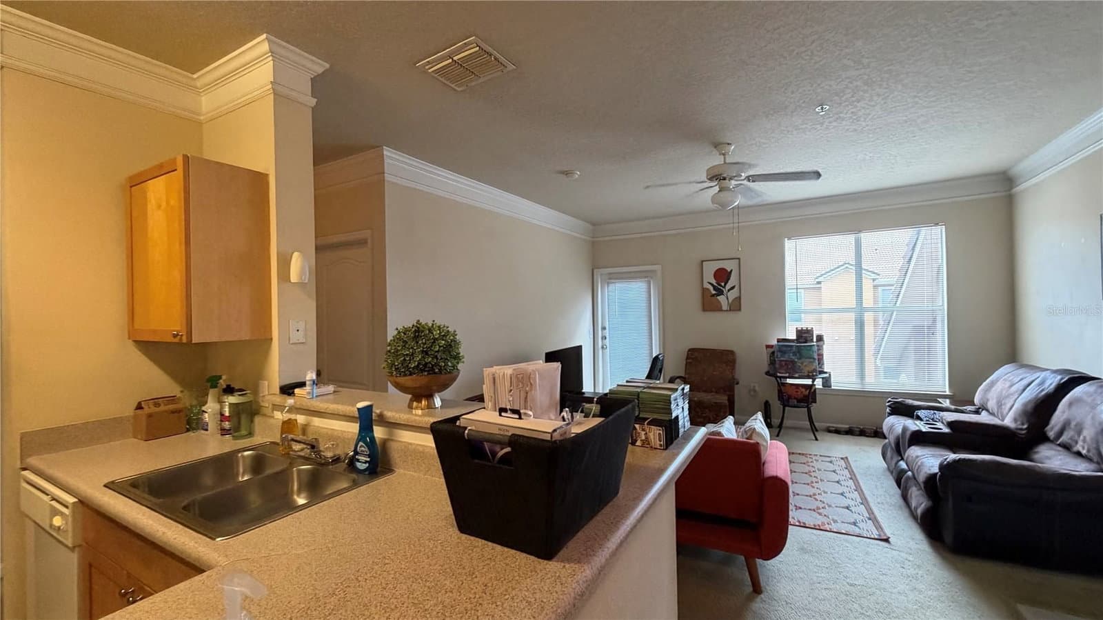 Photo 4 of 8849 VILLA VIEW