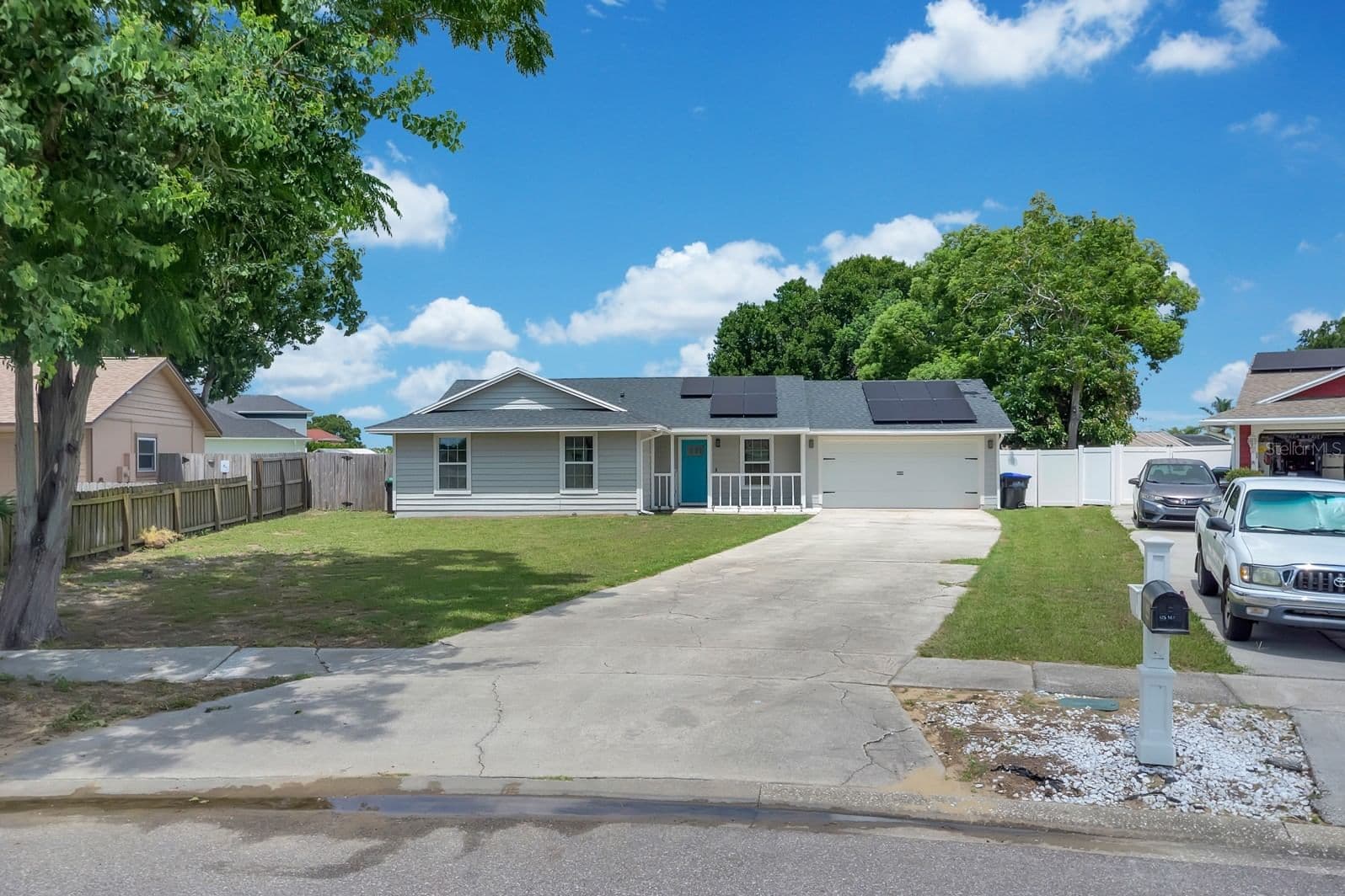 8115 WINDY HILL