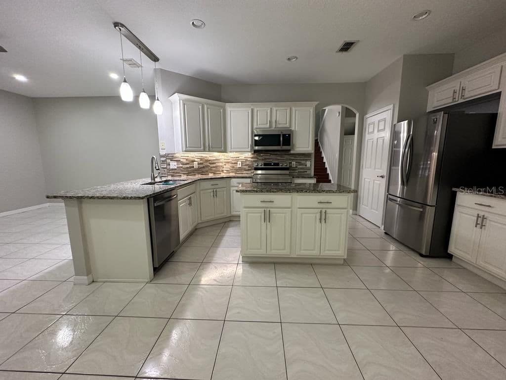 4743 CHALFONT