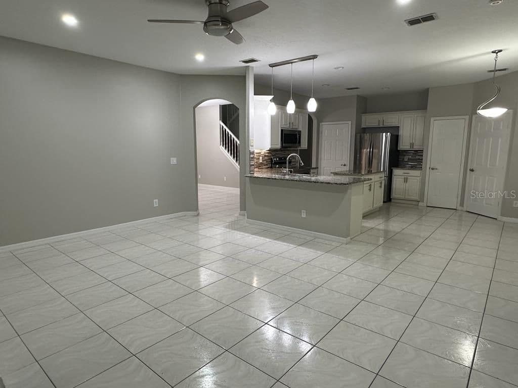4743 CHALFONT
