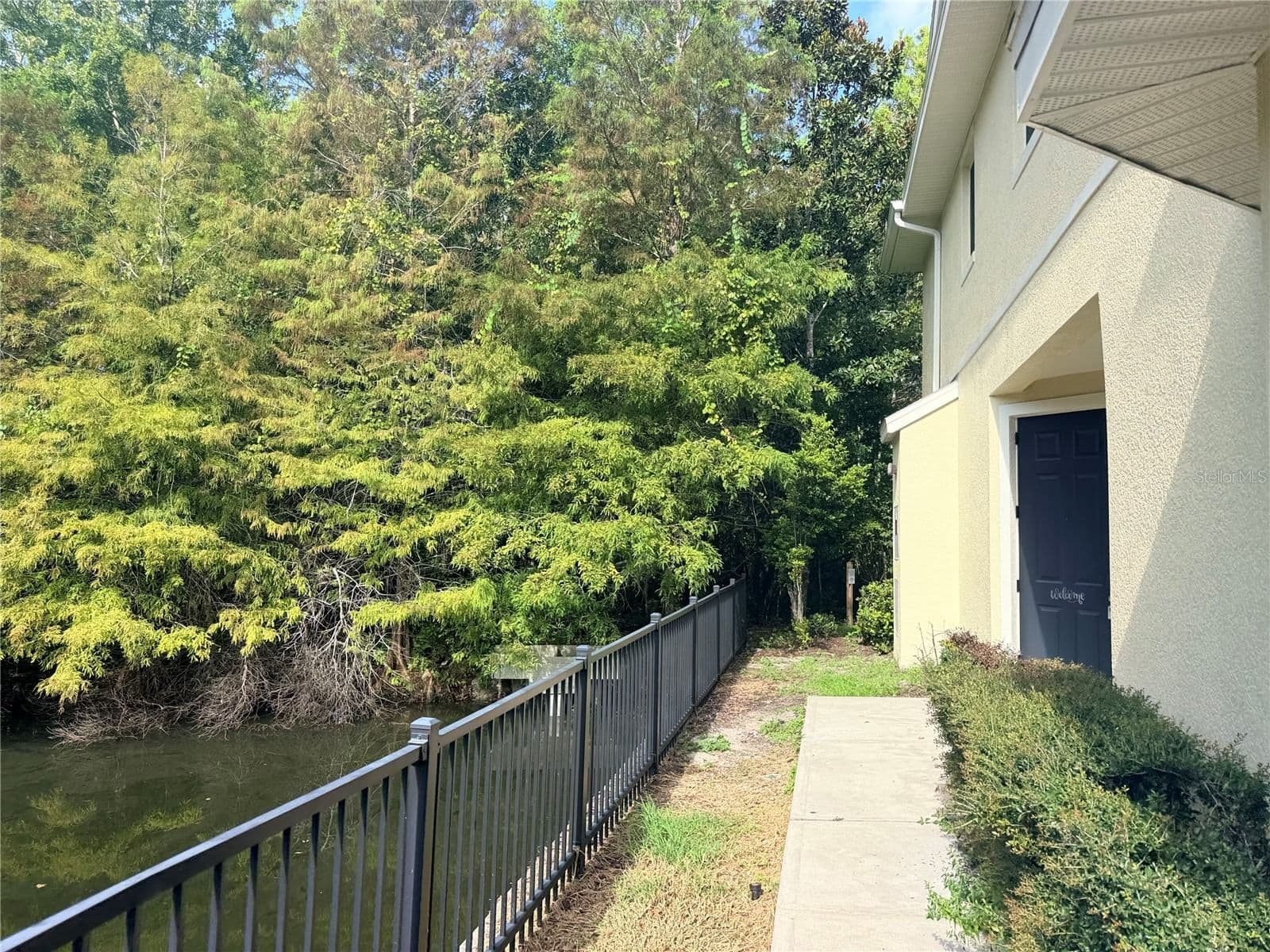 Photo 5 of 10703 REGENT SQUARE