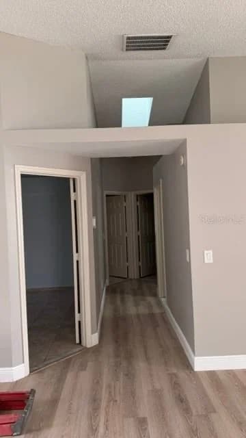 Photo 4 of 1619 ELMSTEAD