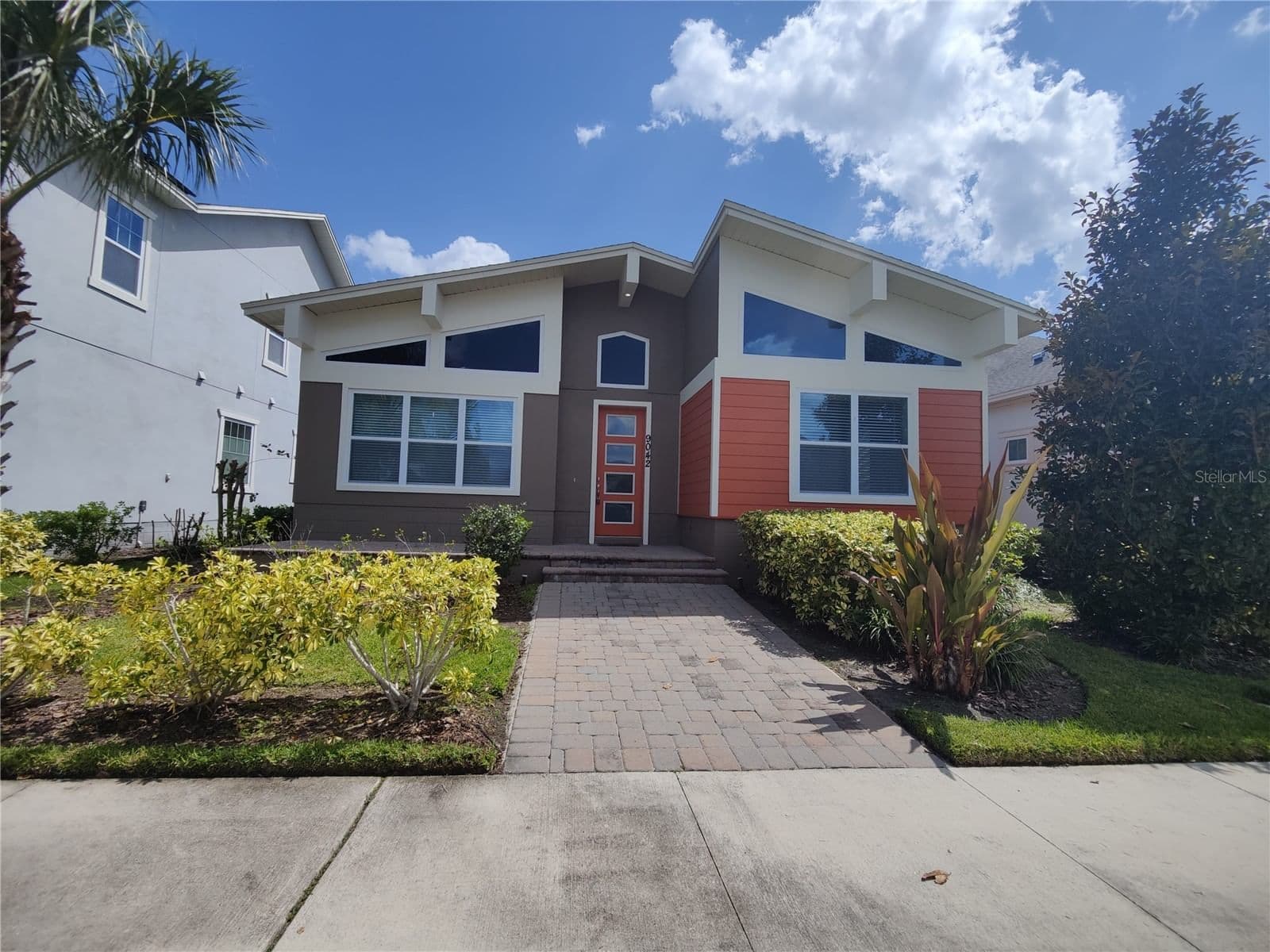 9042 YONATH, Orlando, FL