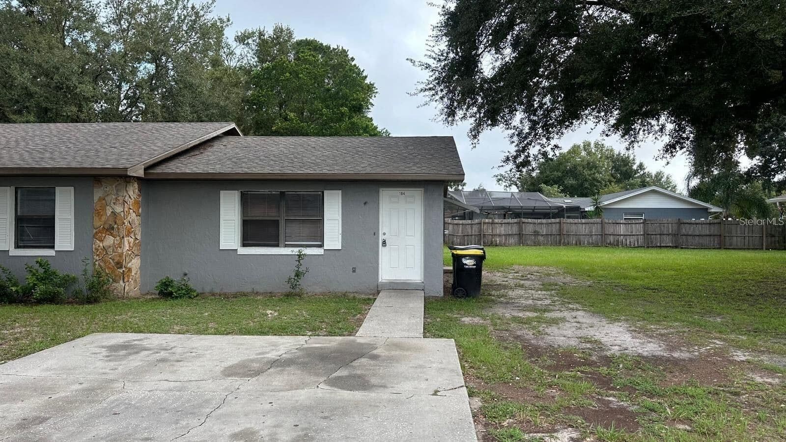 184 JULIE, Auburndale, FL