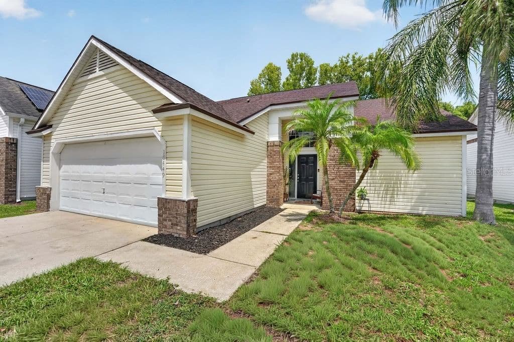 10449 GLASSBOROUGH, Orlando, FL