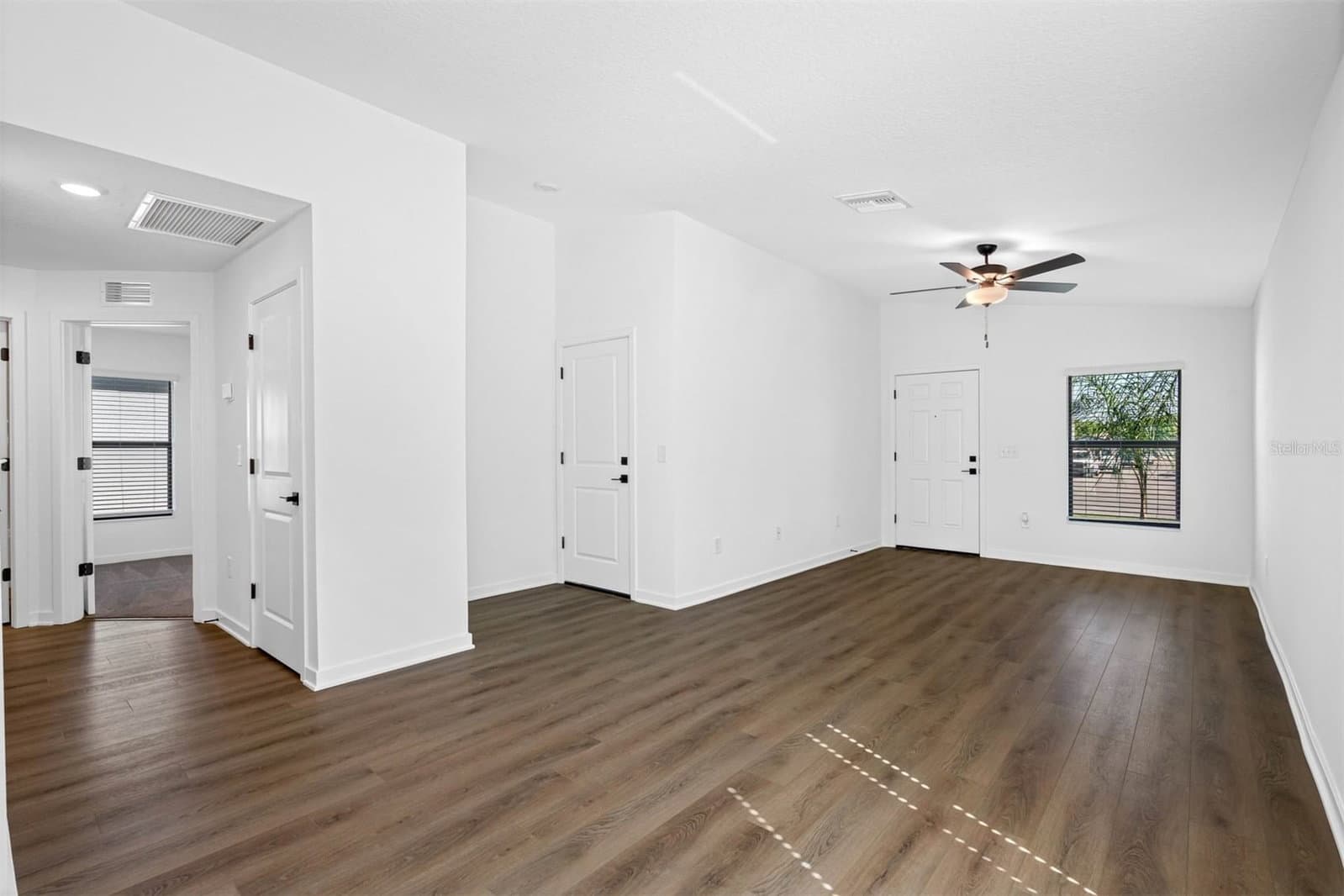 537 BLACKTHORN