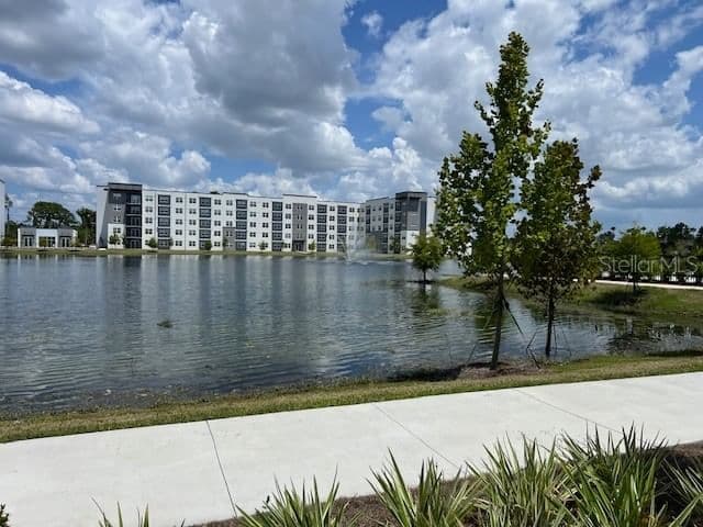 5587 MILLENIA PARK
