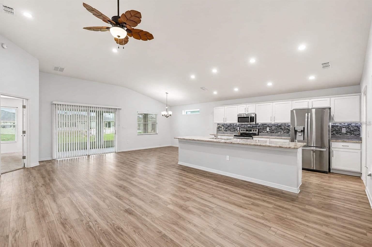 3913 WHITE IBIS RD