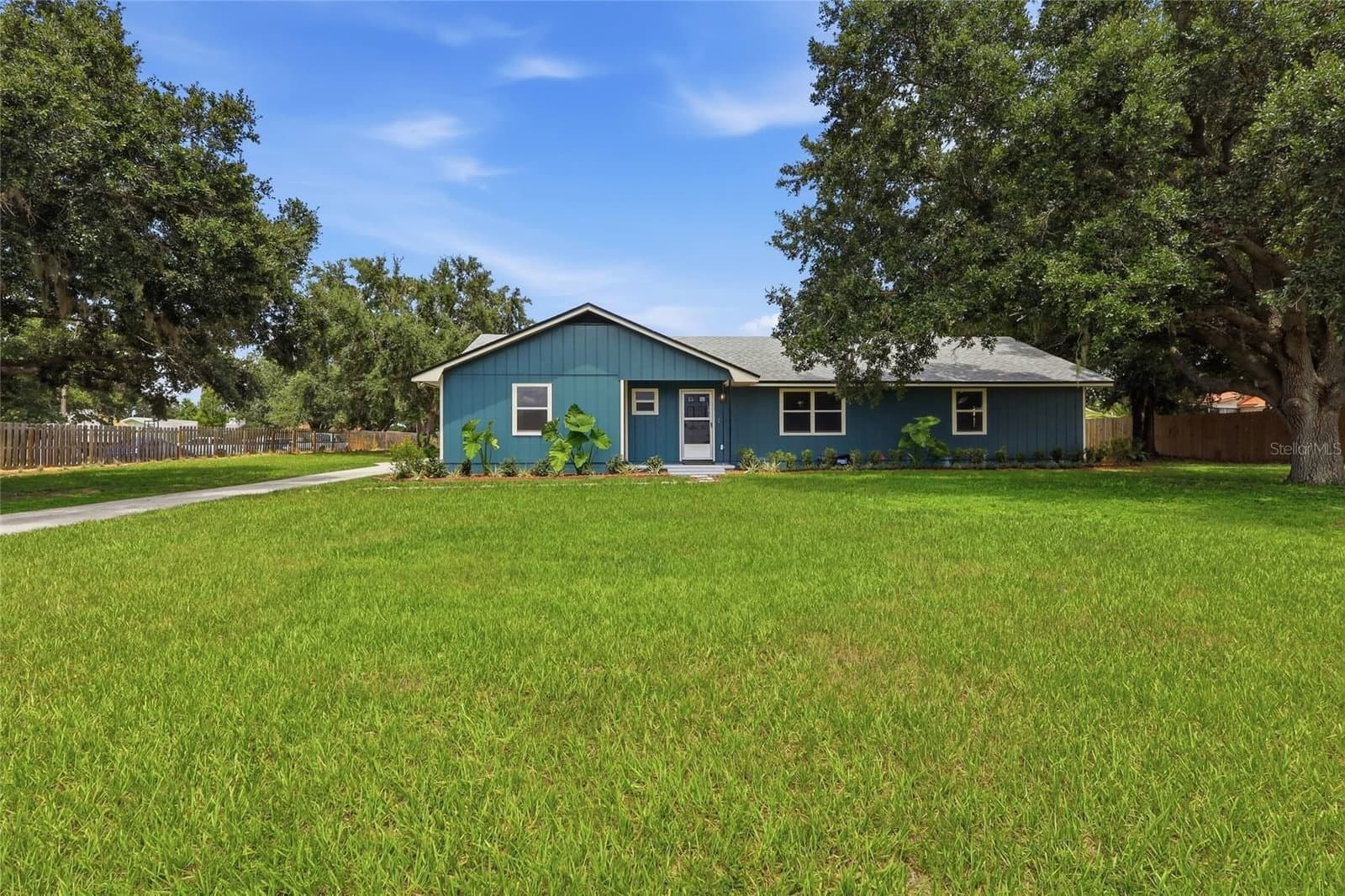 Photo 5 of 6028 YARBOROUGH