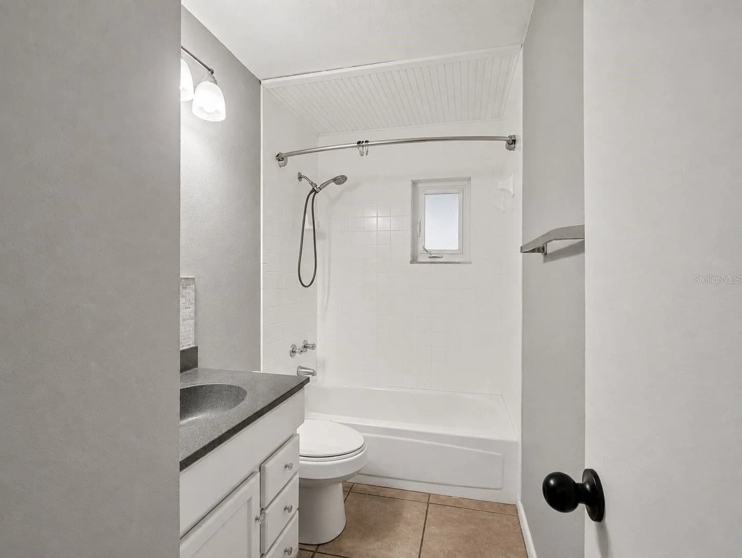 Photo 5 of 2508 AVENUE A