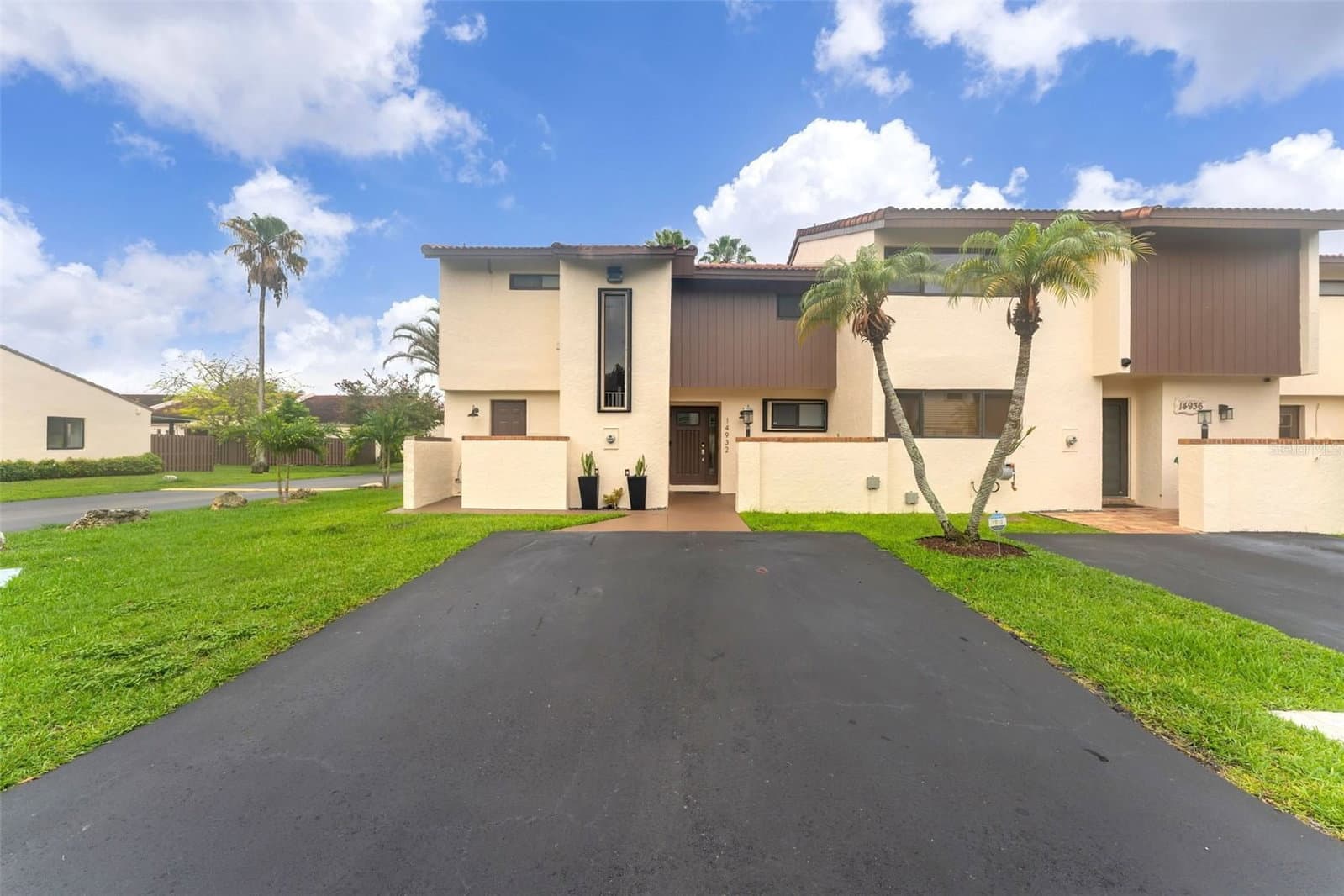14932 SW 89TH ST, Miami, FL