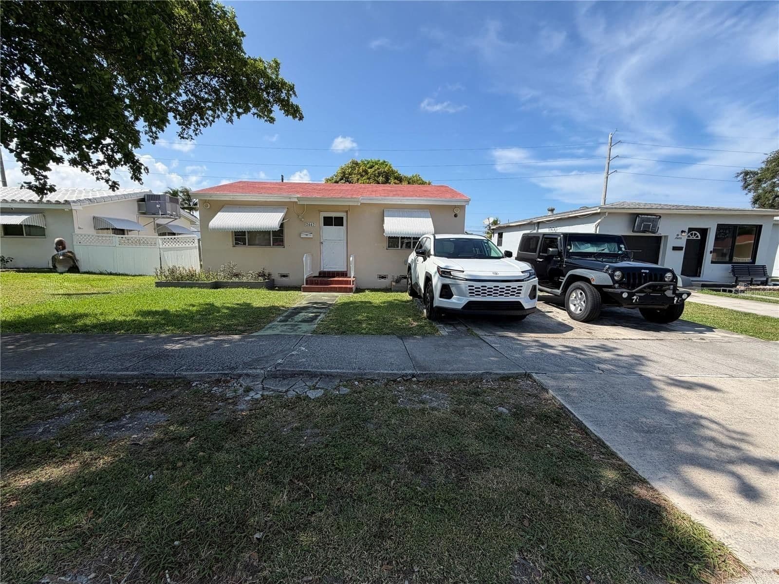 2447 ARTHUR, Hollywood, FL