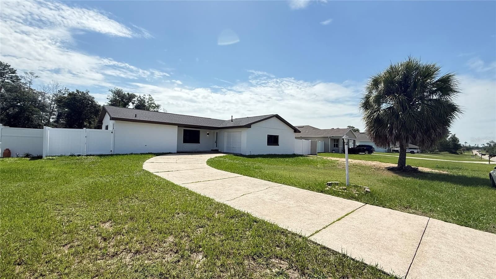 379 MARION OAKS