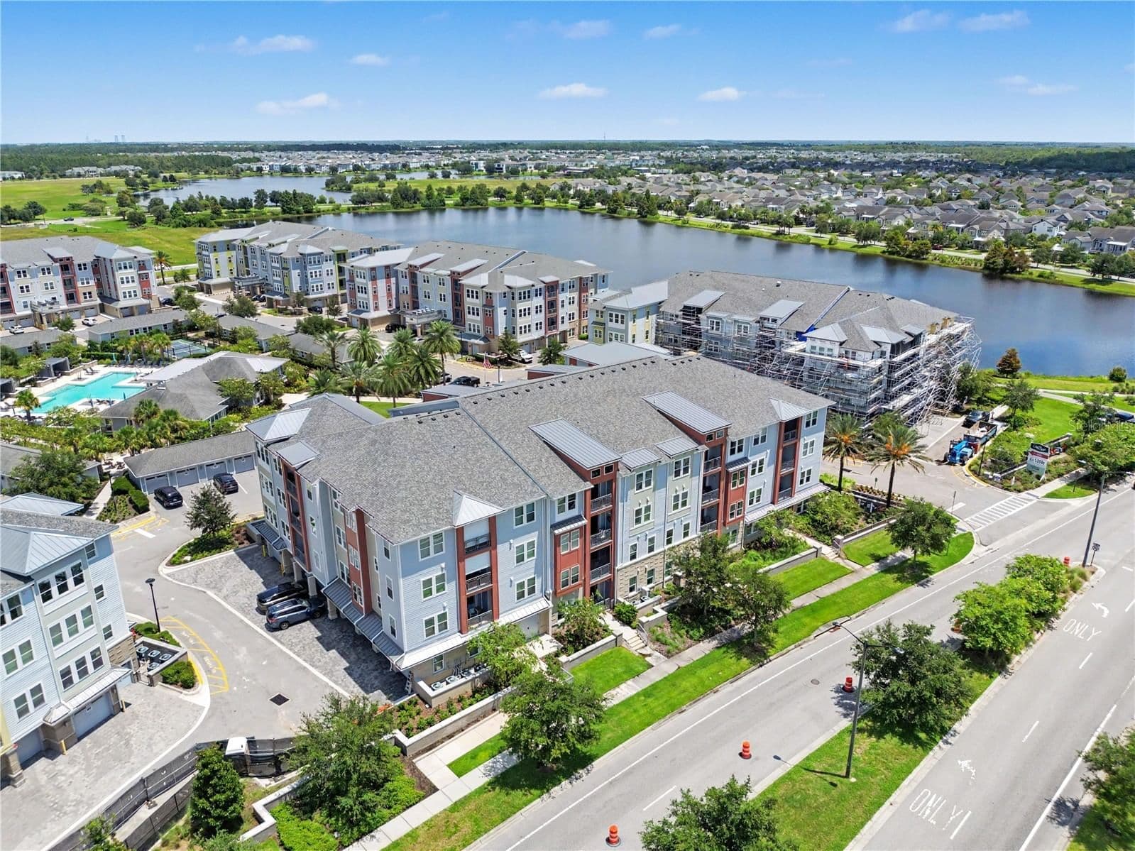 7505 LAUREATE, Orlando, FL