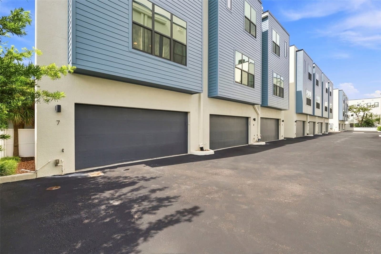 4810 MCELROY