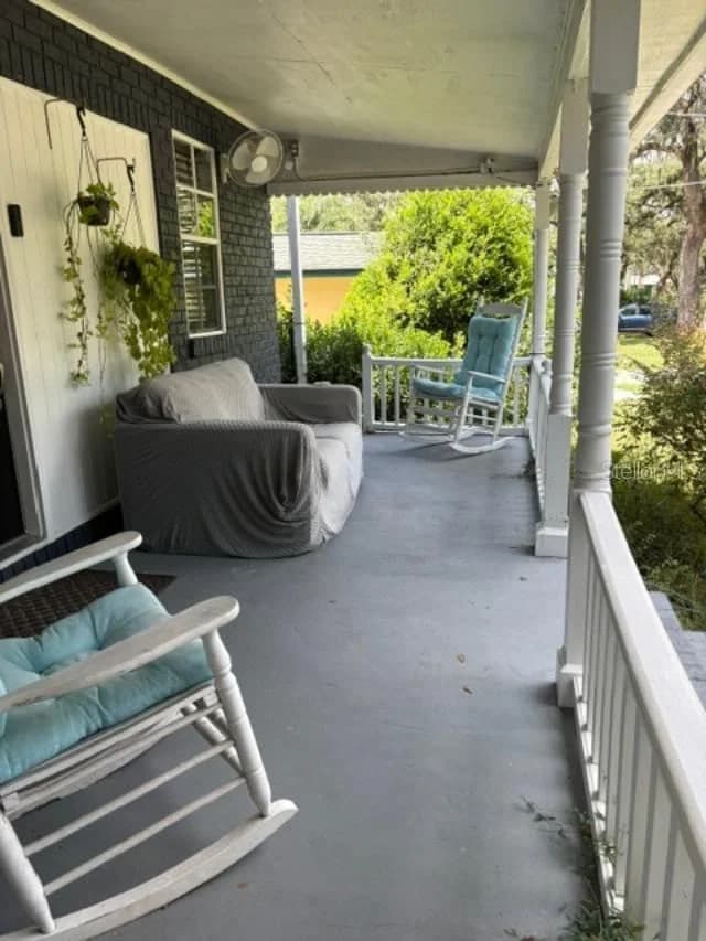 Photo 5 of 11710 NORTH