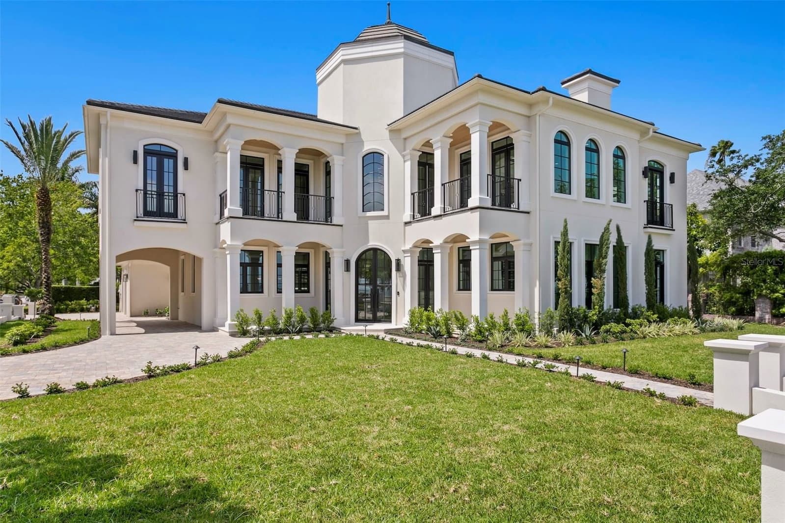 3907 BAYSHORE